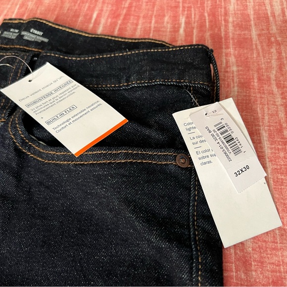 NWT OLD NAVY Dark Blue Wash Slim Fit Men's Jeans W32 L30 - Picture 4 of 6